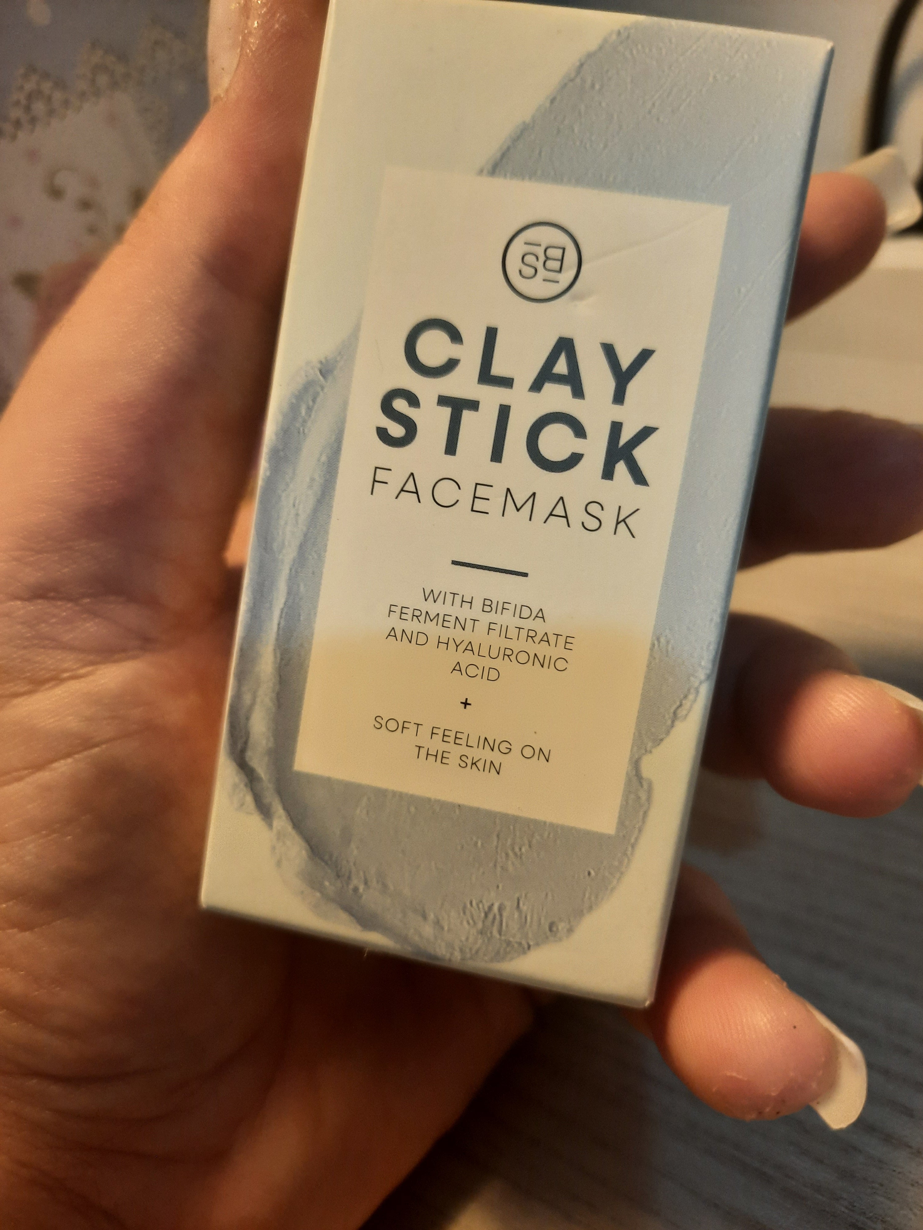Skin Bliss linea instick per cura della pelle .