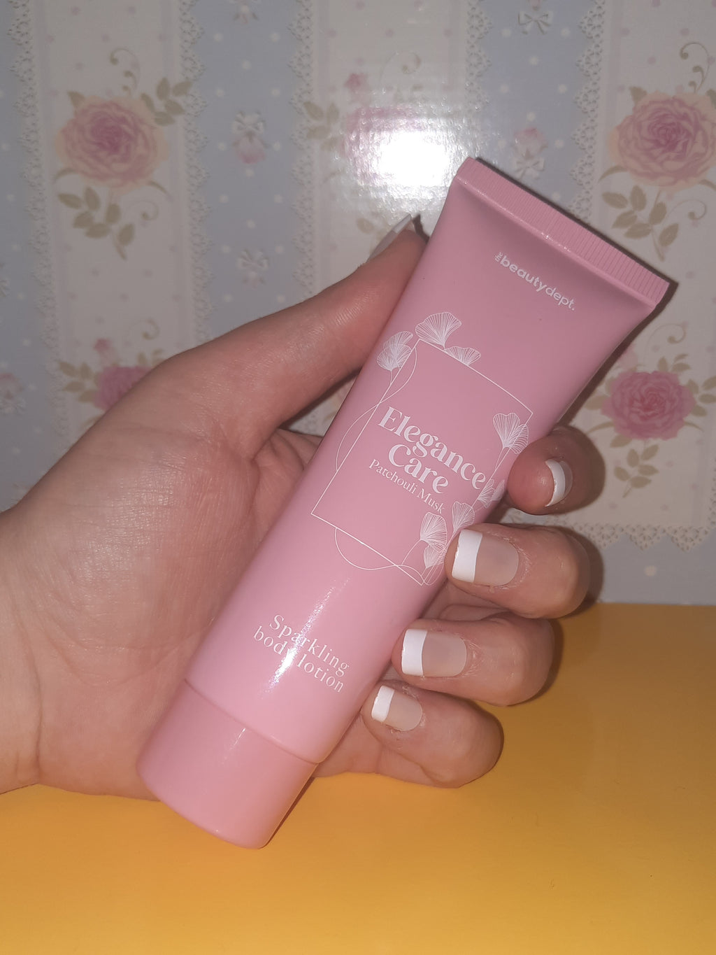 Elegance care ,Set regalo per cura corpo e viso